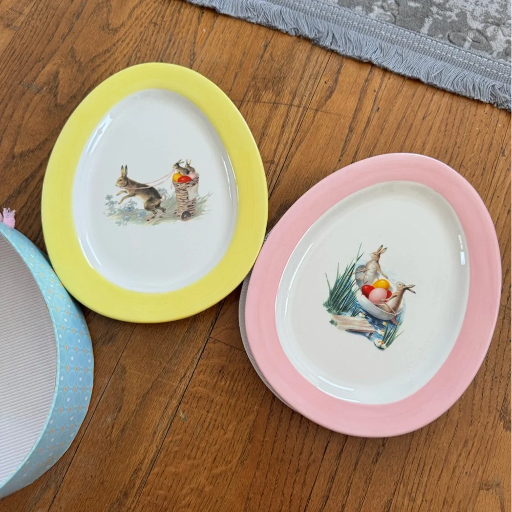 Williams & Sonoma Easter Rabbit Plate Set of 2 with Box